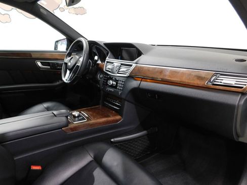 Used 2013 Mercedes-Benz E 350 4MATIC Sedan image 93