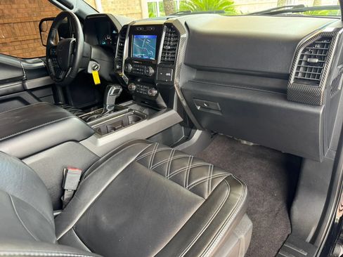 Used 2019 Ford F150 XLT w/ Equipment Group 302A Luxury AWD/4WD image 30