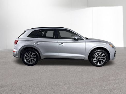 Used 2021 Audi Q5 2.0T Premium Plus w/ Premium Plus Package AWD/4WD image 37