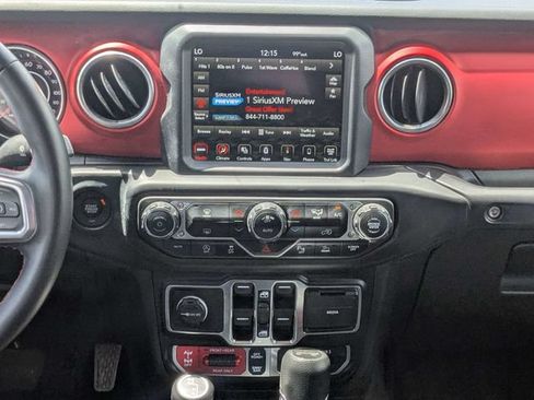 Used 2021 Jeep Wrangler Unlimited Rubicon AWD/4WD image 17