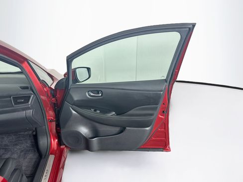 Used 2023 Nissan Leaf SV Plus FWD image 32