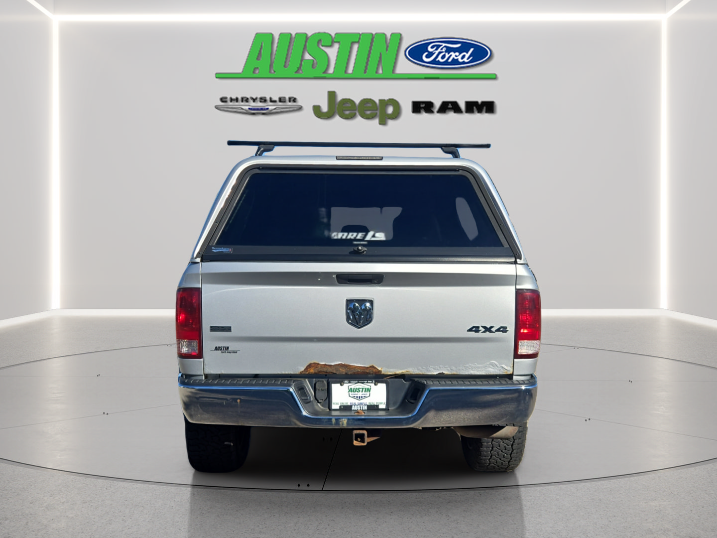 Used 2012 RAM 1500 Classic SLT AWD/4WD image 4