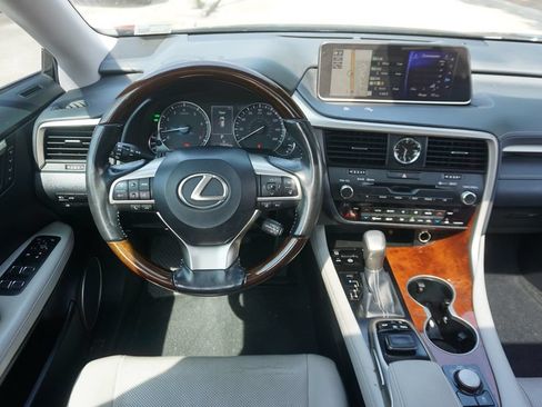 Used 2018 Lexus RX 350L FWD image 5