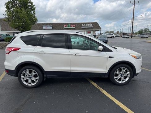 Used 2014 Ford Escape Titanium w/ Equipment Group 401A AWD/4WD image 2