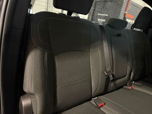 Certified 2025 RAM 2500 Big Horn AWD/4WD image 17
