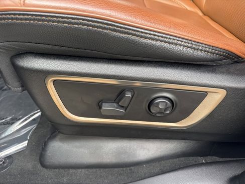 Used 2022 RAM 1500 Limited w/ Trailer Tow Group (B) image 23