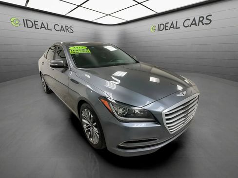 Used 2015 Hyundai Genesis 3.8 RWD image 3