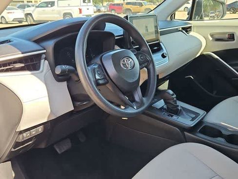 Certified 2026 Toyota Corolla Cross L FWD image 10