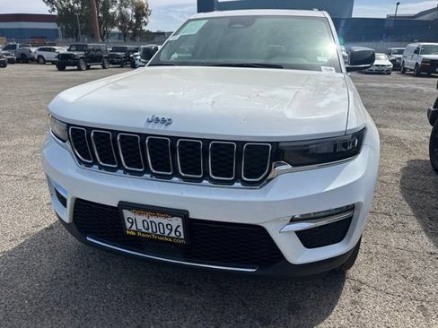 Used 2024 Jeep Grand Cherokee Limited 4xe AWD/4WD image 2