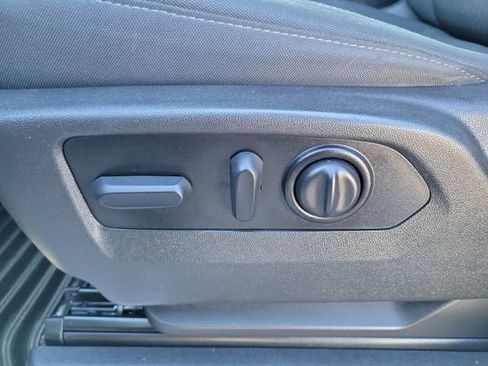 Certified 2022 Chevrolet Silverado 1500 RST image 18