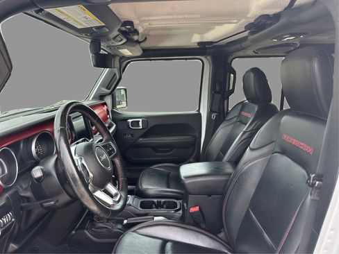 Used 2018 Jeep Wrangler Unlimited Rubicon w/ Dual Top Group AWD/4WD image 21
