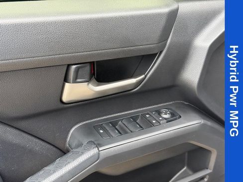 Used 2024 Toyota Tacoma TRD Sport AWD/4WD image 18