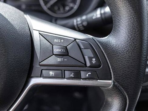 Used 2024 Nissan Sentra SV FWD image 14