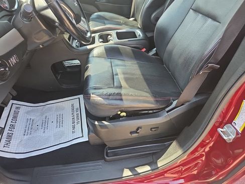Used 2018 Dodge Grand Caravan GT FWD image 16