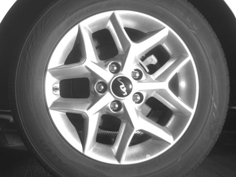 Used 2025 Kia Soul LX w/ LX Technology Package FWD image 14
