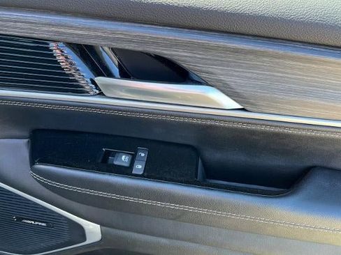 Used 2024 Jeep Grand Wagoneer L 4WD image 26