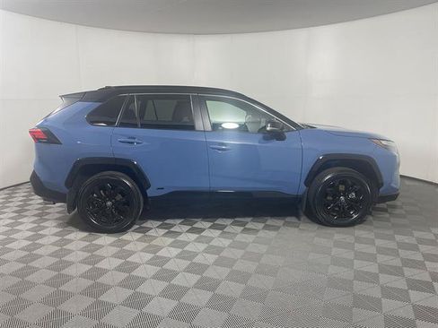 Certified 2025 Toyota RAV4 XSE w/ Advanced Technology Package AWD/4WD image 8