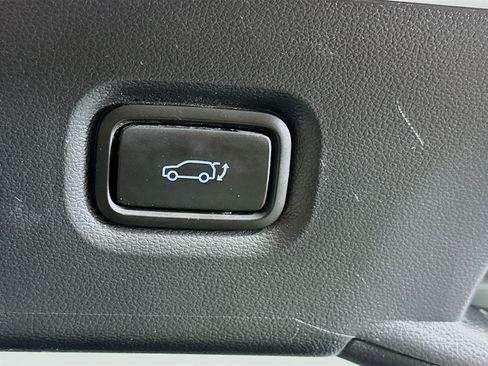 Used 2024 Hyundai Ioniq 5 SEL RWD image 28