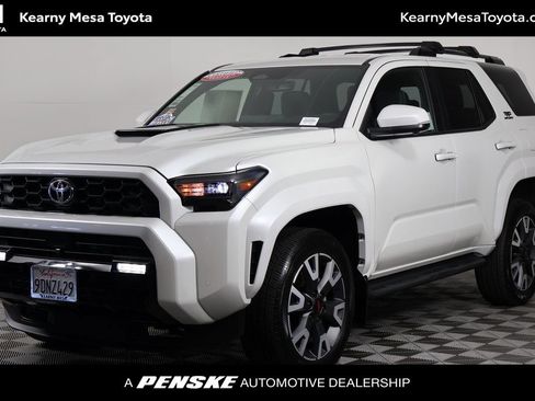 Used 2025 Toyota 4Runner TRD Sport Premium AWD/4WD image 1