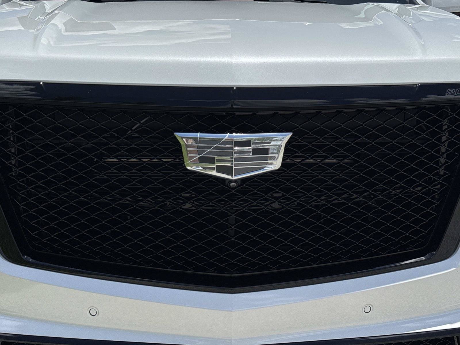Used 2024 Cadillac Escalade V w/ LPO, ONYX Package AWD/4WD image 8