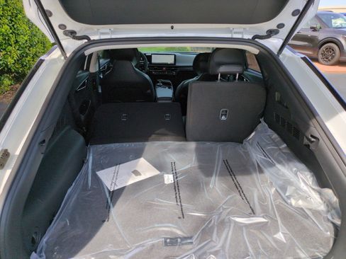 New 2025 Kia EV6 Light RWD image 38