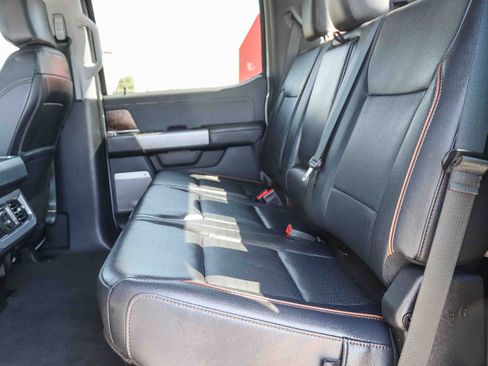 Used 2025 Ford F250 Lariat AWD/4WD image 19