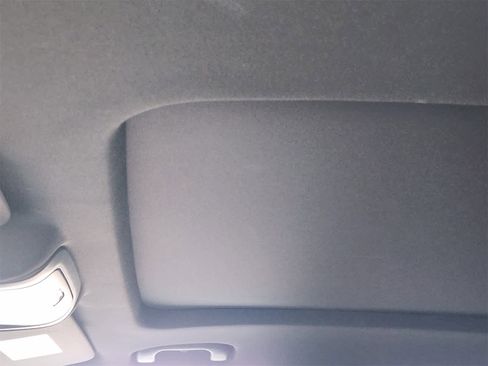 Used 2023 Chevrolet Blazer RS image 24