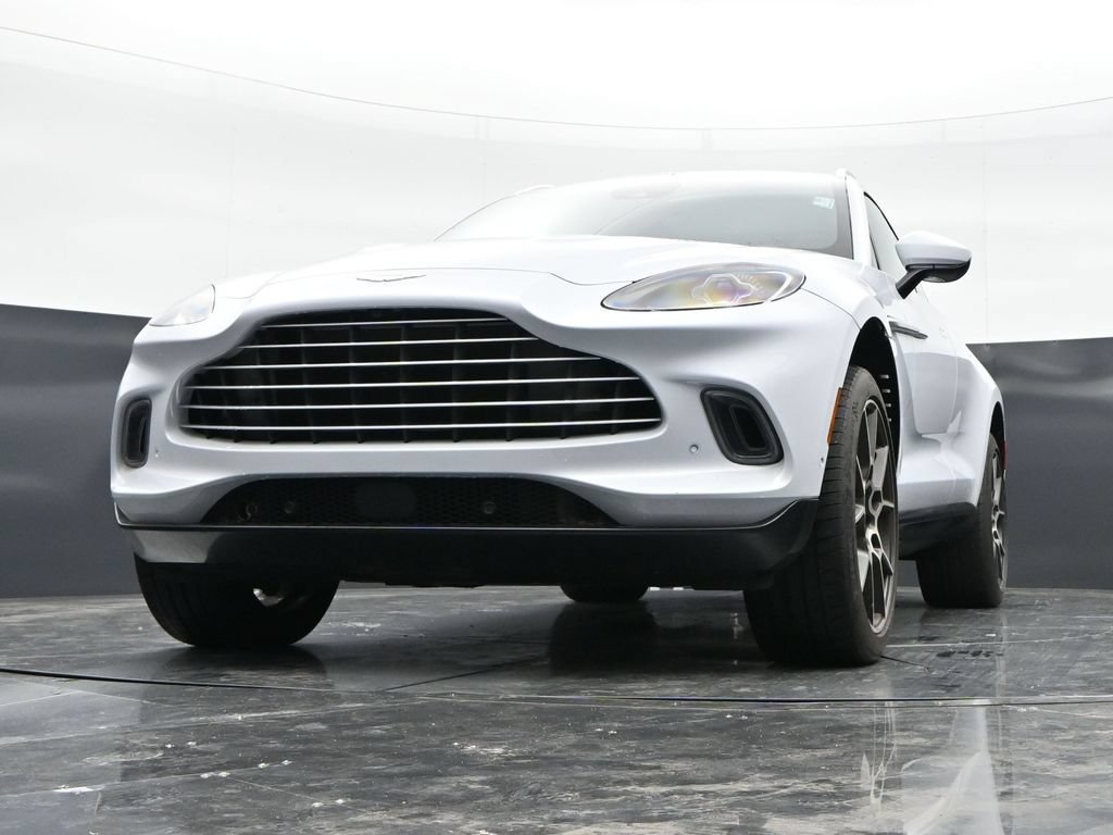 Used 2021 Aston Martin DBX AWD/4WD image 45