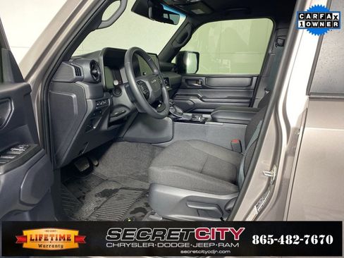 Used 2025 Toyota Land Cruiser 1958 image 11