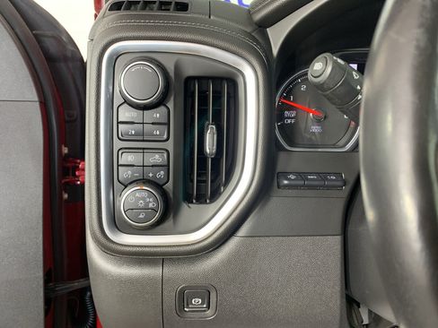 Used 2019 Chevrolet Silverado 1500 High Country w/ Technology Package AWD/4WD image 15