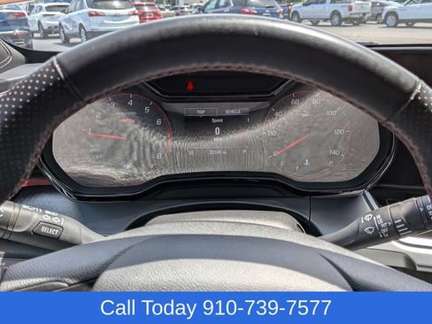 Used 2024 Chevrolet Trax RS FWD image 21