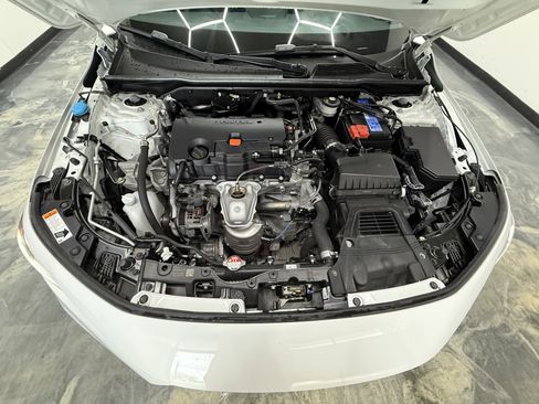 Used 2024 Honda Civic Sport image 25