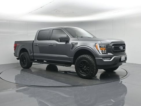 Used 2022 Ford F150 XLT w/ Equipment Group 302A High AWD/4WD image 27