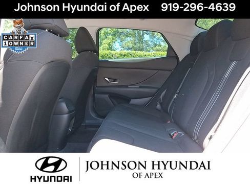 Used 2025 Hyundai Elantra Hybrid FWD image 20