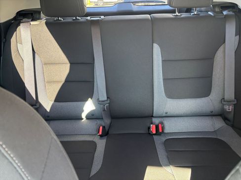 Used 2025 Chevrolet TrailBlazer LT image 34