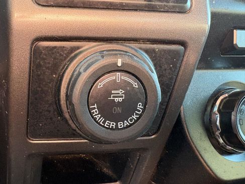 Used 2018 Ford F150 XLT w/ Equipment Group 301A Mid AWD/4WD image 15