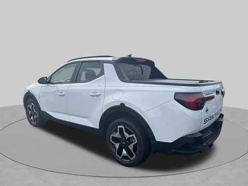 Certified 2022 Hyundai Santa Cruz Limited AWD/4WD image 9