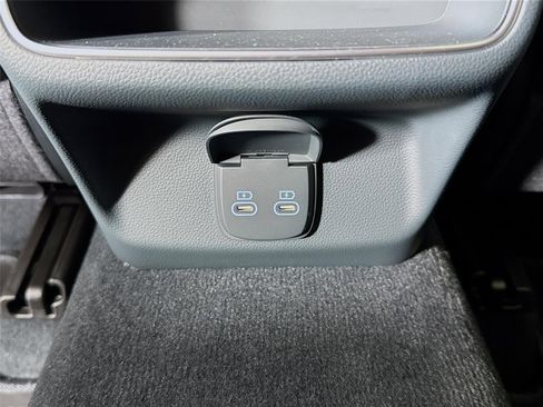 New 2026 Genesis GV70 2.5T Advanced w/ G1 Accessory Package AWD/4WD image 28