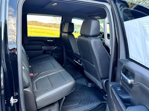 Used 2022 Chevrolet Silverado 3500 LTZ w/ LTZ Plus Package image 14