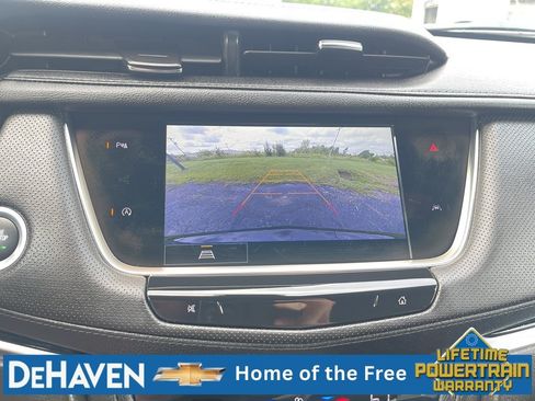 Used 2024 Cadillac XT6 Luxury w/ LPO, Floor Liner Package AWD/4WD image 15