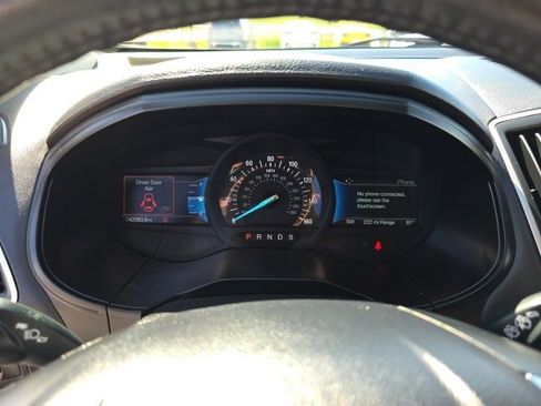 Certified 2024 Ford Edge SEL image 22