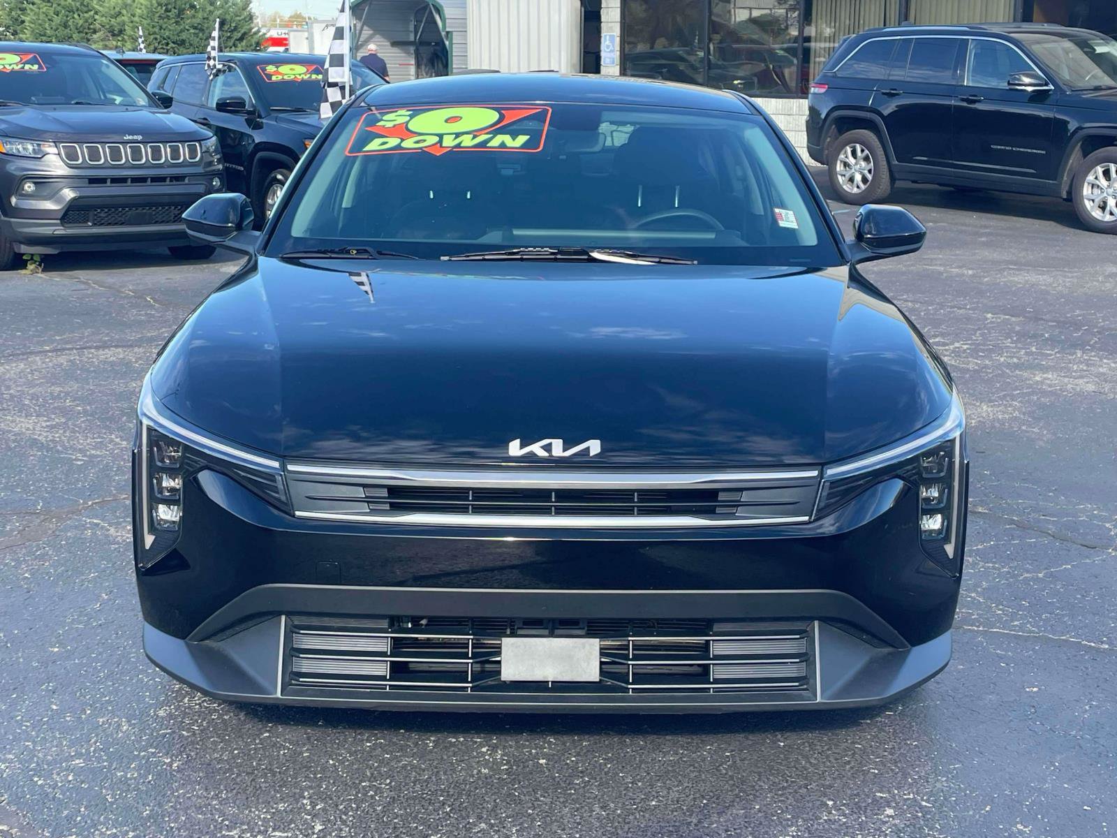 Used 2025 Kia K4 FWD image 2