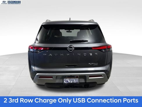 Used 2022 Nissan Pathfinder Platinum w/ Cargo Package AWD/4WD image 4