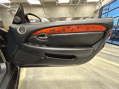 Used 2007 Lexus SC 430 Convertible RWD image 35