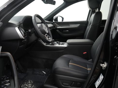 Certified 2025 MAZDA CX-70 Plug-In Hybrid w/ Premium Plus image 20