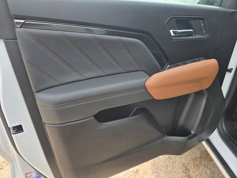 New 2026 GMC Canyon AT4 AWD/4WD image 19