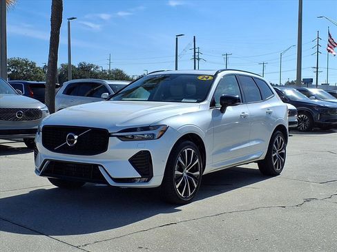 Certified 2024 Volvo XC60 B5 Plus w/ Protection Package Premier image 3