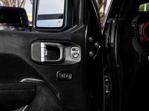 Used 2021 Jeep Wrangler Unlimited Sport image 45