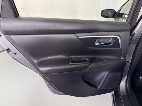 Used 2017 Nissan Altima 2.5 SR image 26
