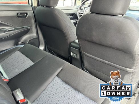 Used 2025 Nissan Versa SV w/ Trunk Package FWD image 14